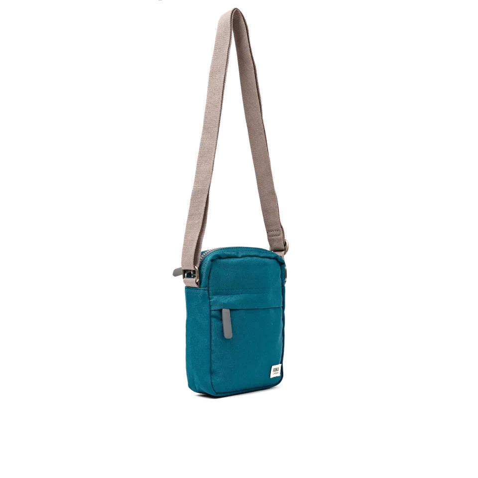Roka London Bond Pocket crossbody taske Deep Teal Small