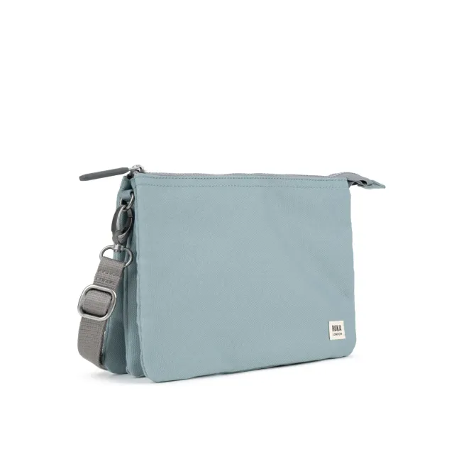 Roka London Carnaby crossbody XL London Fog blå 0,5L