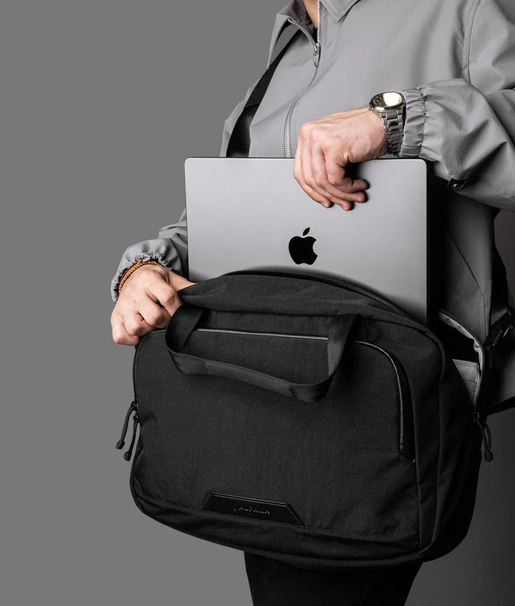 Alpaka Bravo Brief 16 computertaske sort ripstop