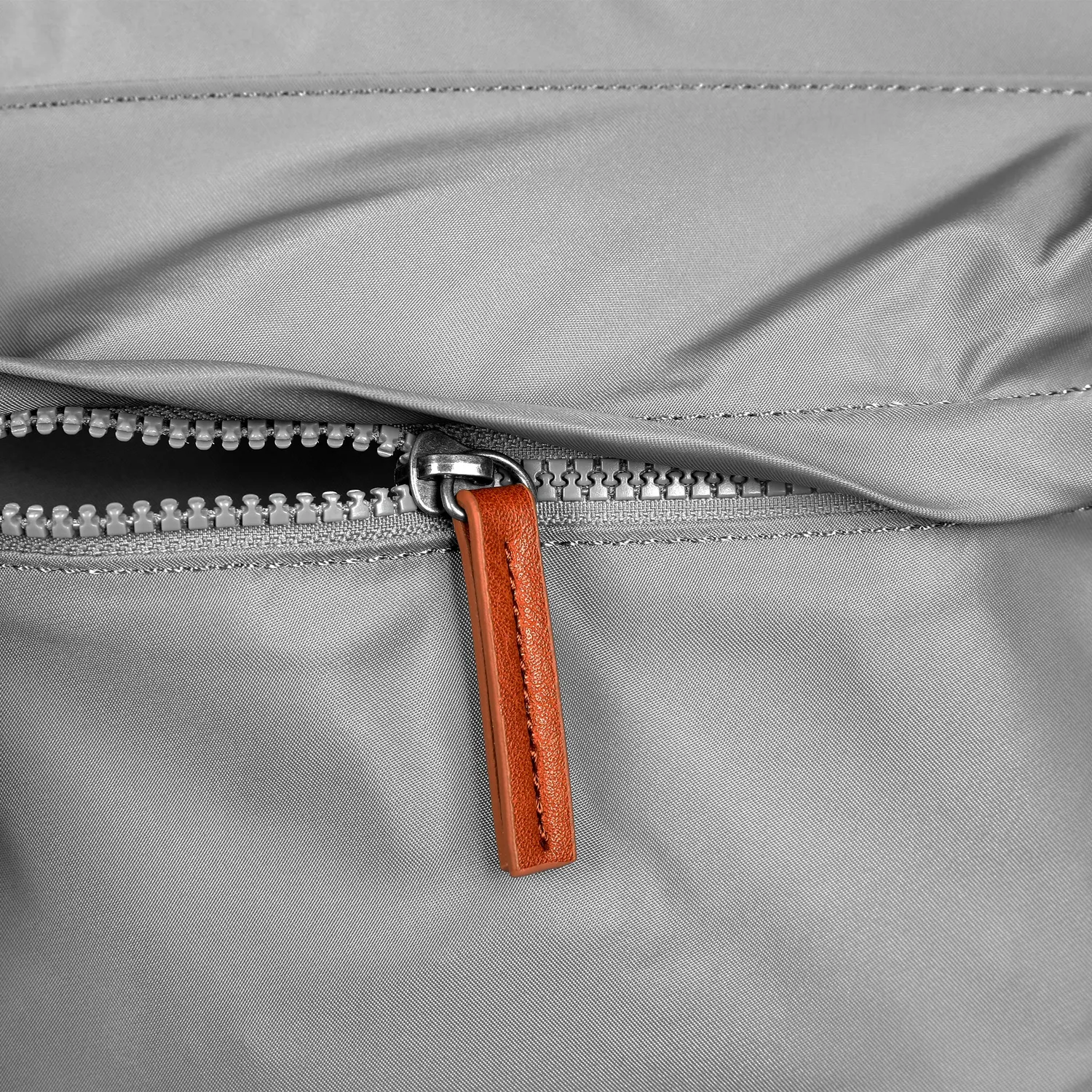 Roka London Kennington skuldertaske Stormy Medium crossbody