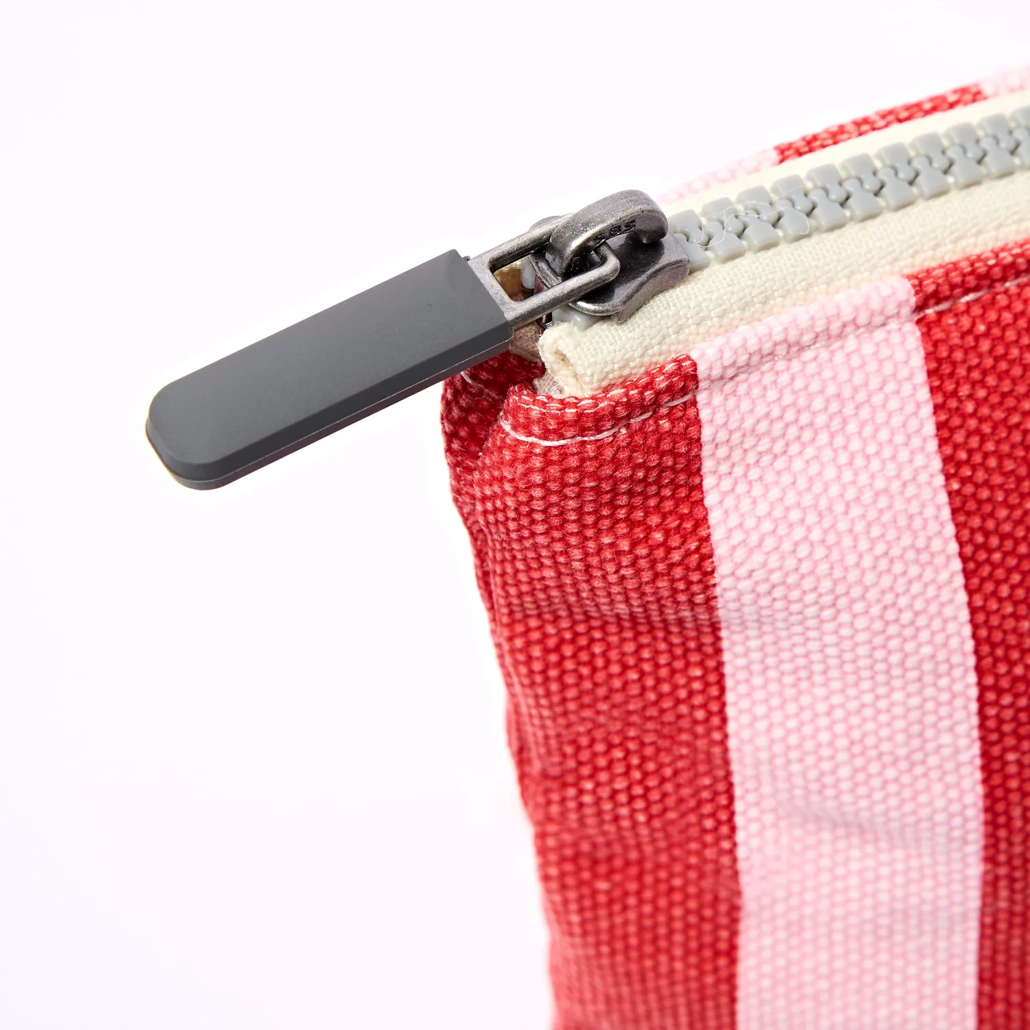 Roka London Maida Vale pung Strawberry Stripe bomuldslærred