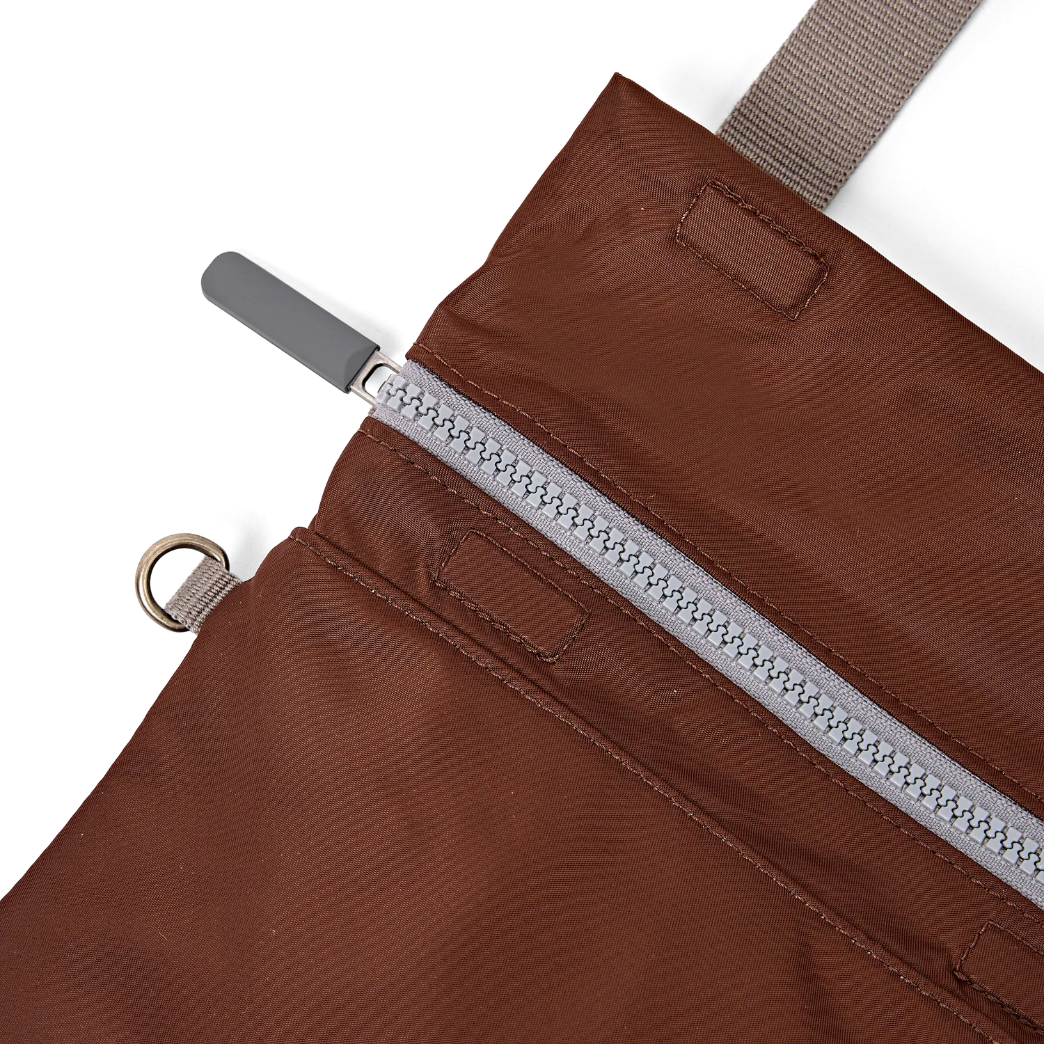 Roka London Stratford crossbody taske Small Rocky Road 0,5 liter