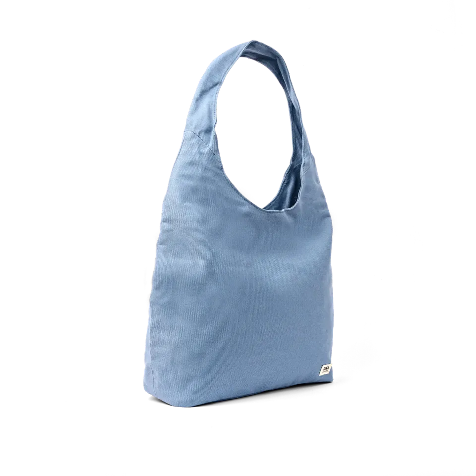 Roka London Hoxton Large skuldertaske Aviation vandafvisende