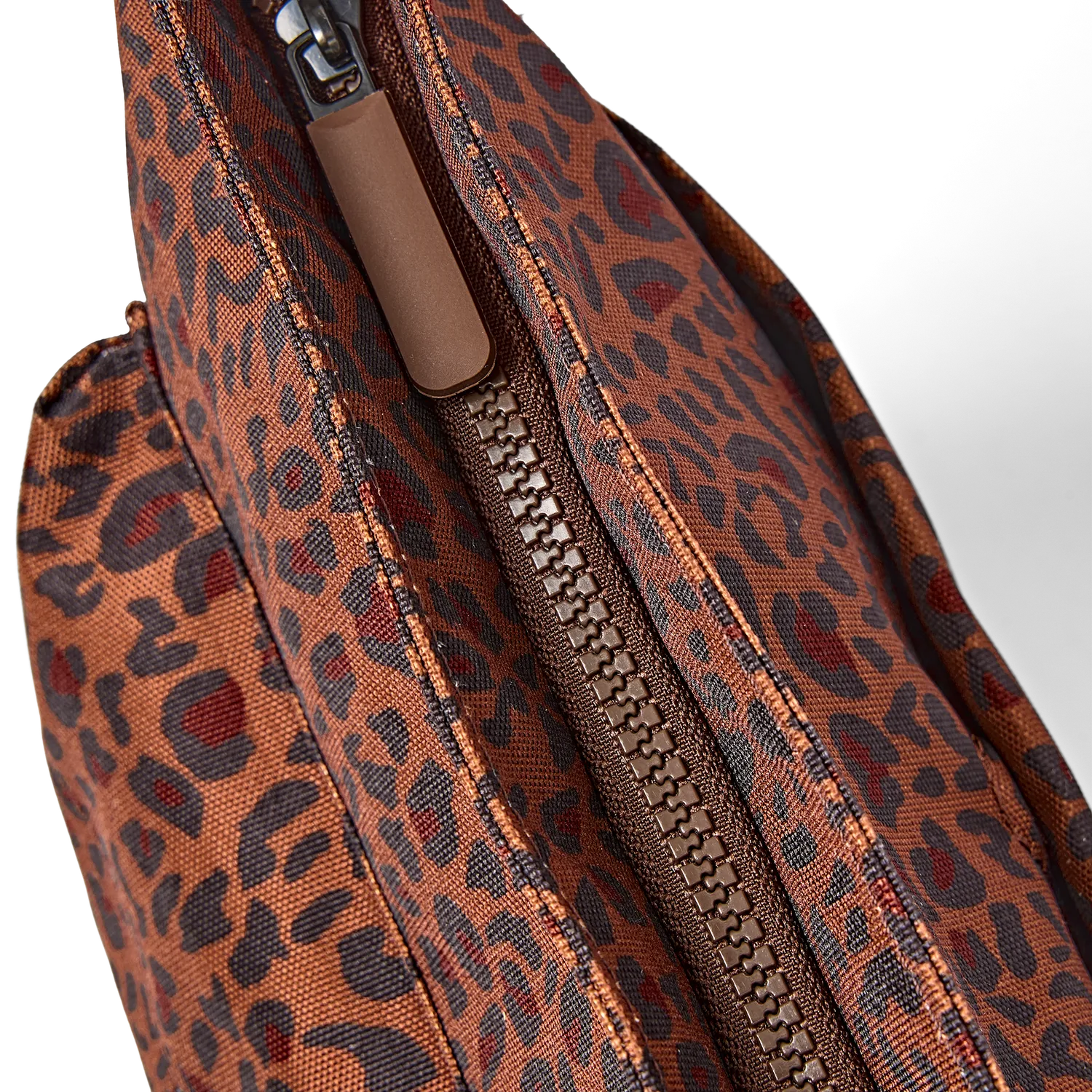 Roka London Kennington crossbody Medium mini leopard flad