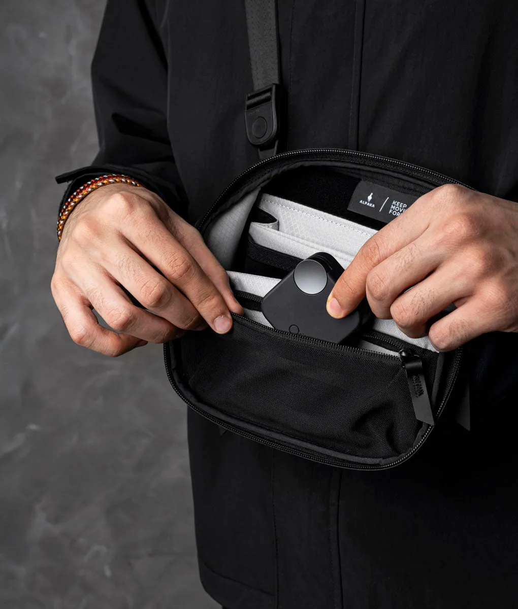 Alpaka Vertex Pouch Mini 2L pouch blå Axoflux organiseret
