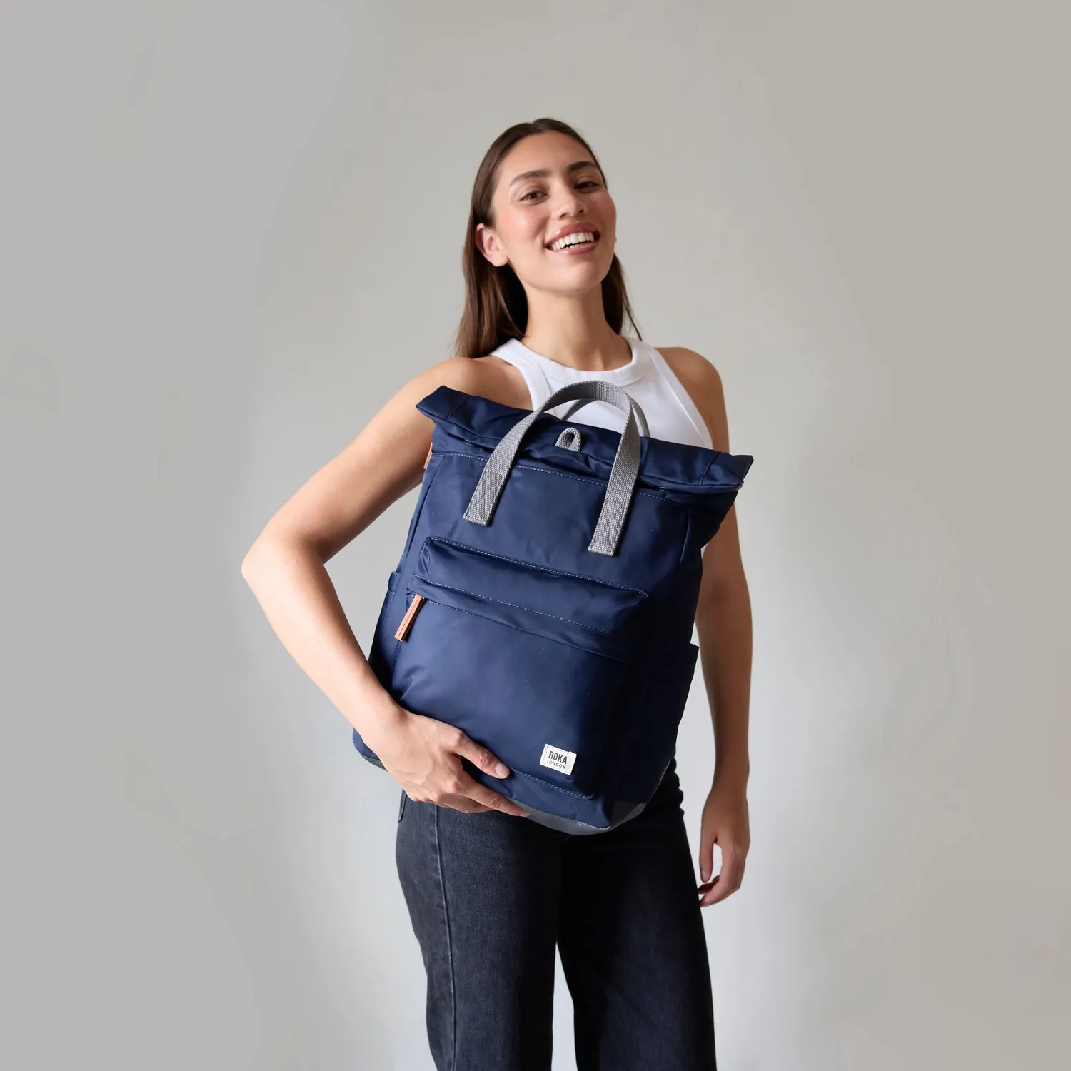 Roka London Canfield roll top rygsæk indigo medium vandtæt