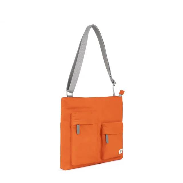 Roka London Moorgate Burnt Orange messengertaske 3,2 liter