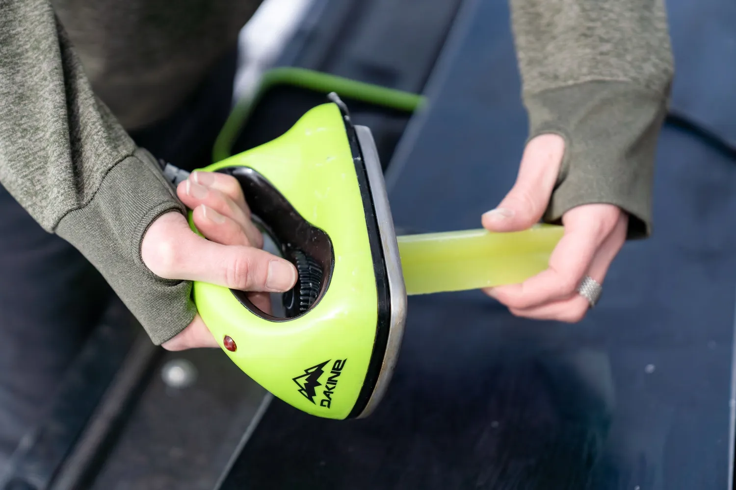 Dakine Deluxe Tune tuningkit ski snowboard vokssæt sort