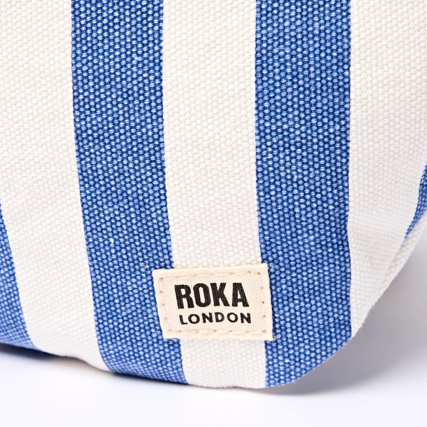 Roka London Mill Hill Small bæltetaske denim stripe