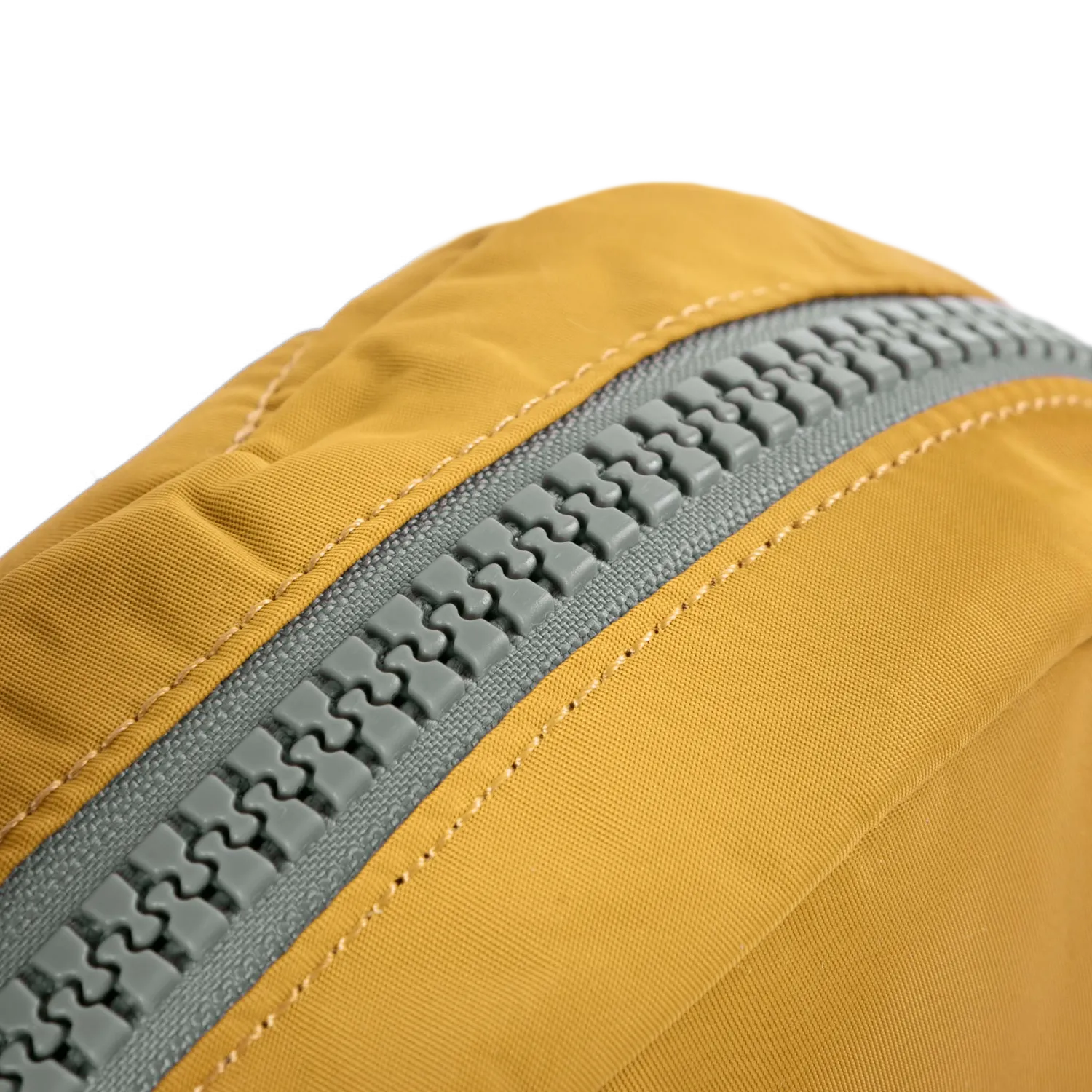 Roka London Paddington crossbody taske Corn Small vegansk