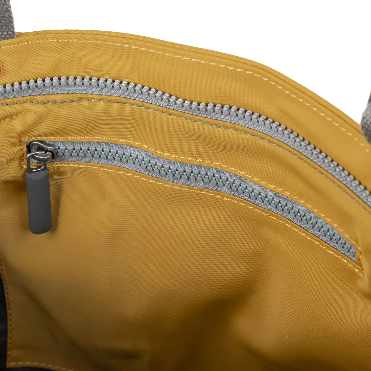 Roka London Trafalgar Medium totetaske Corn gul 19,5 liter