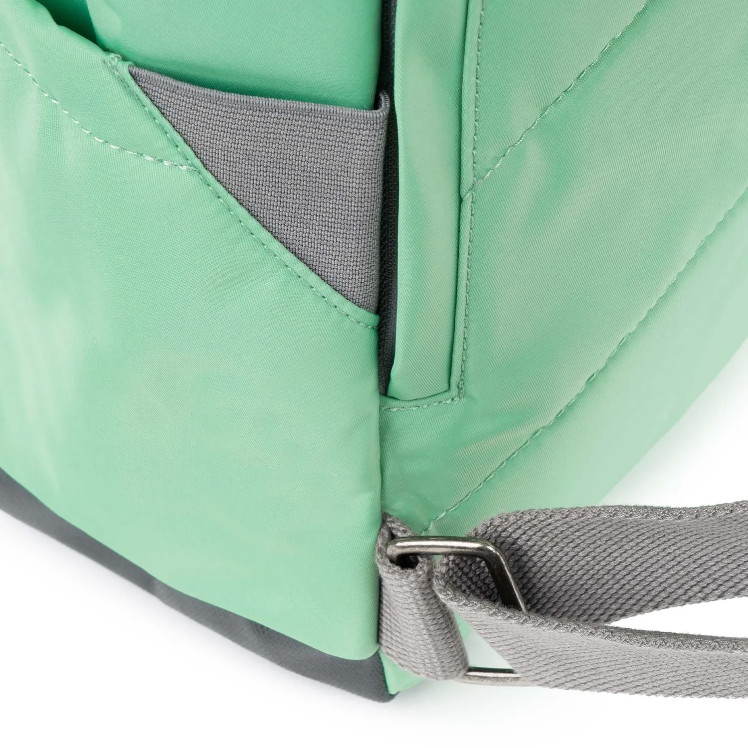 Roka London Canfield rygsæk Matcha small