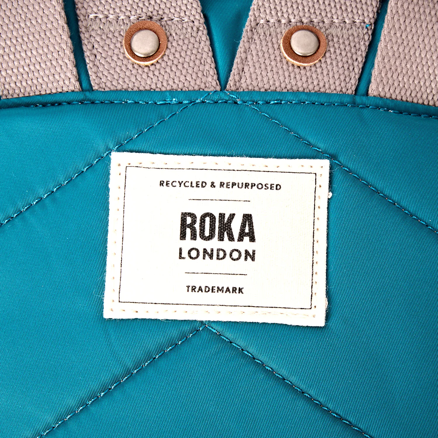 Roka London Bantry rygsæk Small 7,4 liter blå