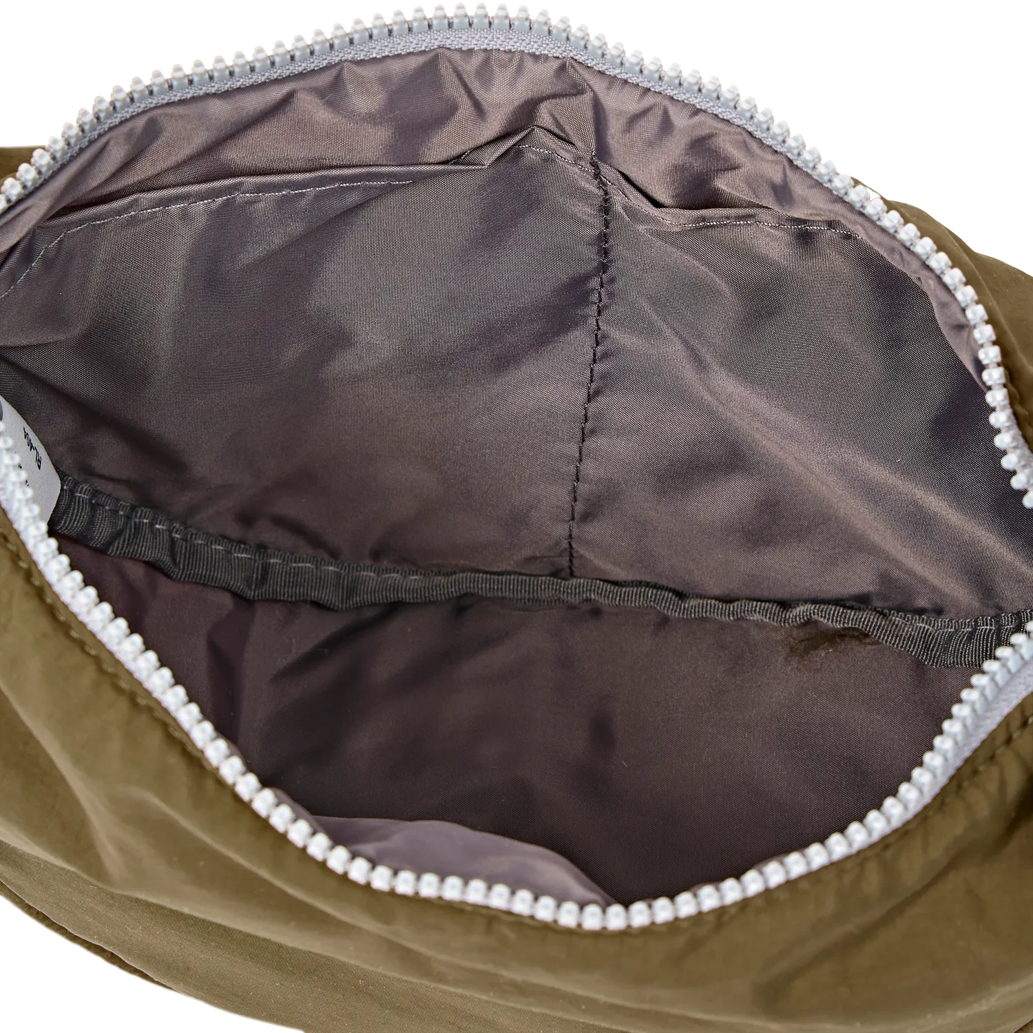 Roka Farringdon halvmåne taske Moss Small 4,2 liter