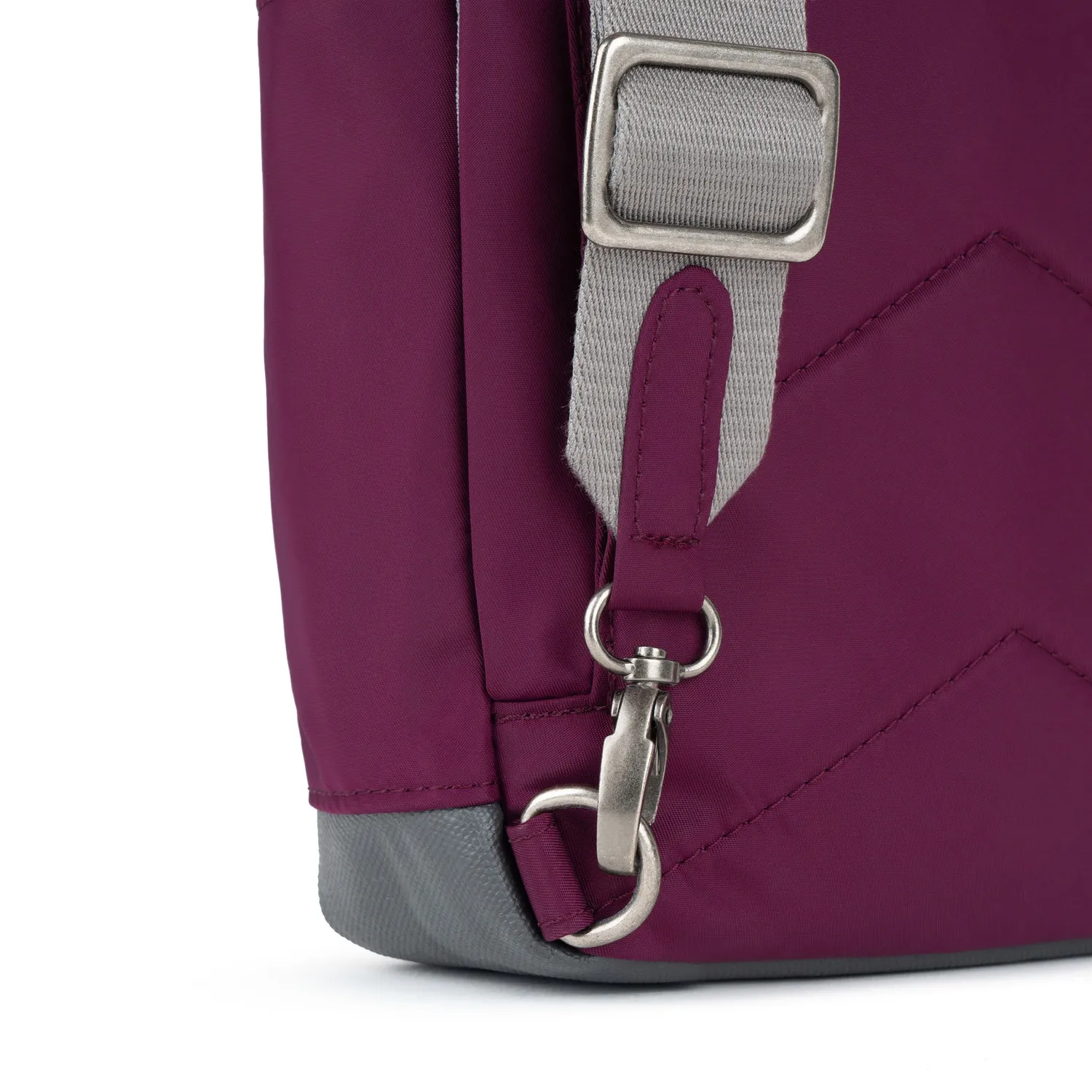 Roka London Willesden sling taske Royal Burgundy Large