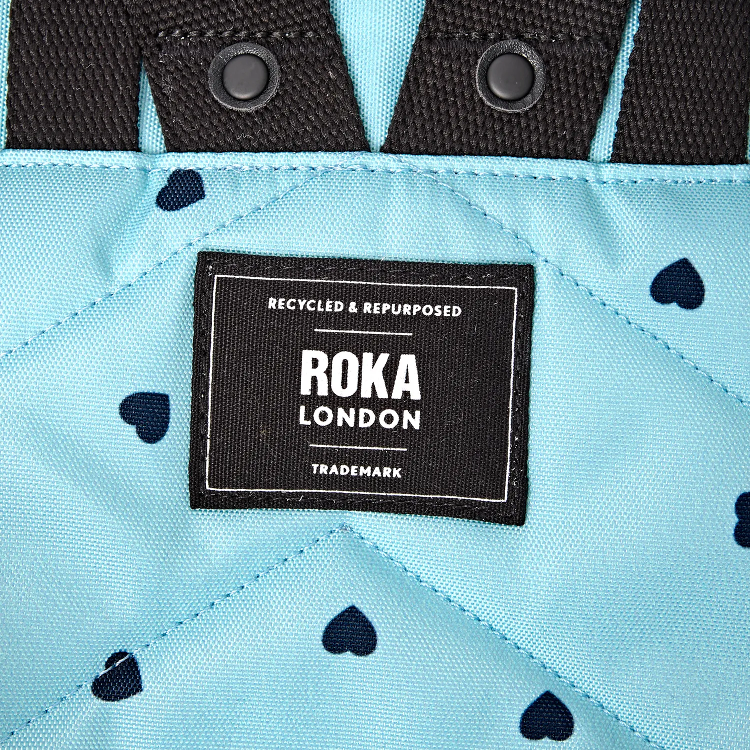 Roka London Bantry rygsæk Small heart print 7,4 liter