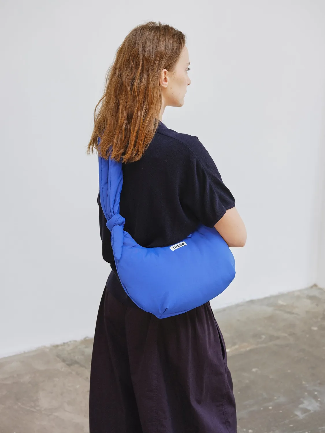Ölend Capri crossbody Cobalt blue lynlåslomme