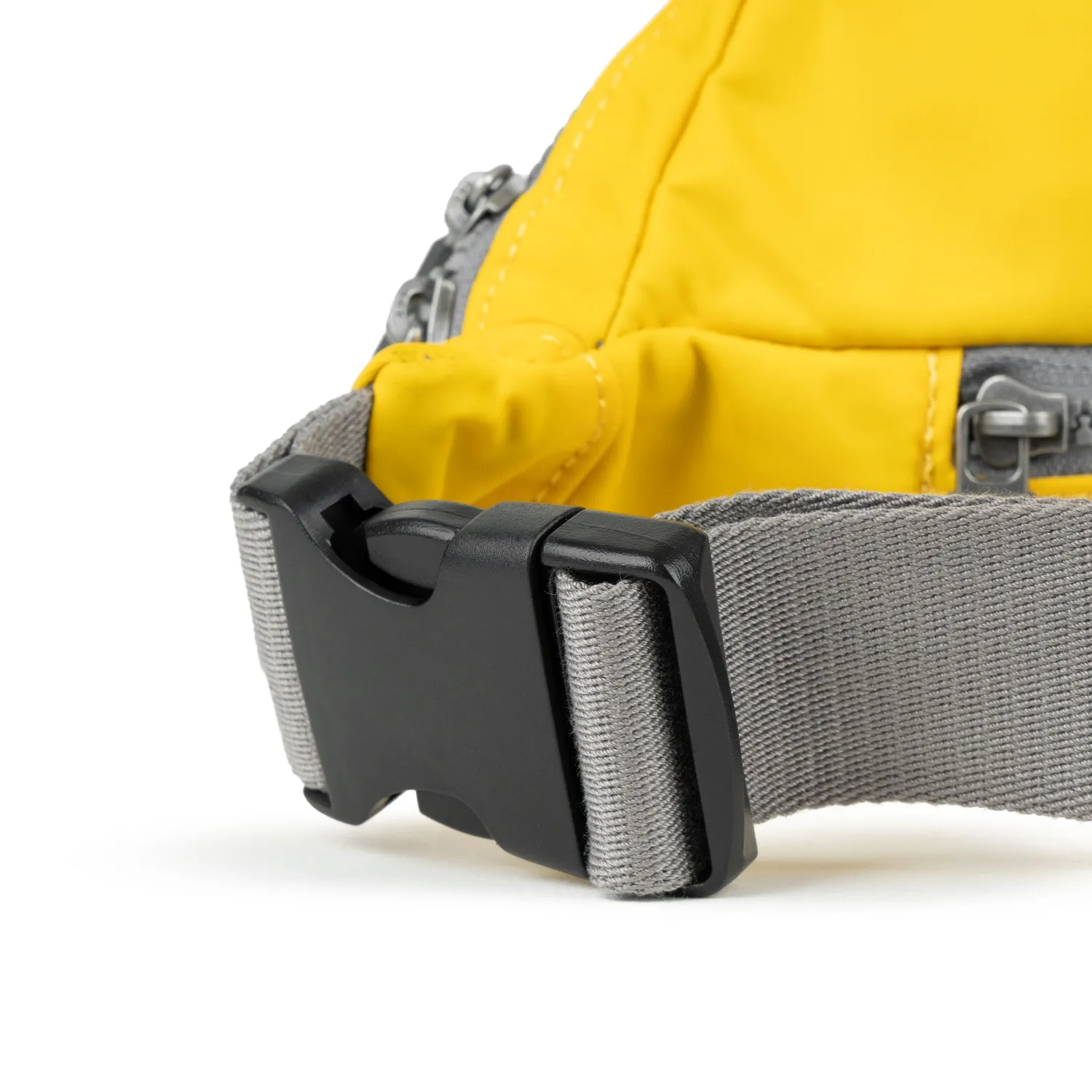 Roka London Jubilee bumbag Mustard Medium 3,2 liter