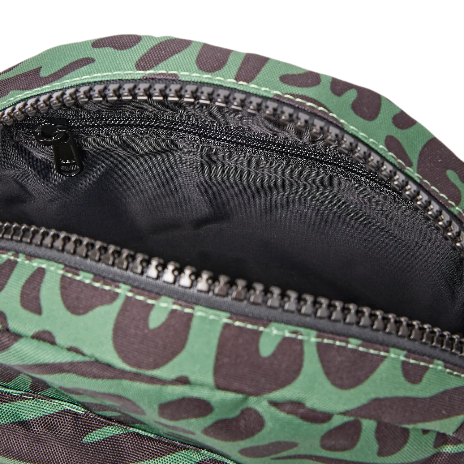 Roka London Paddington Small crossbody mixed animal 4,1 liter