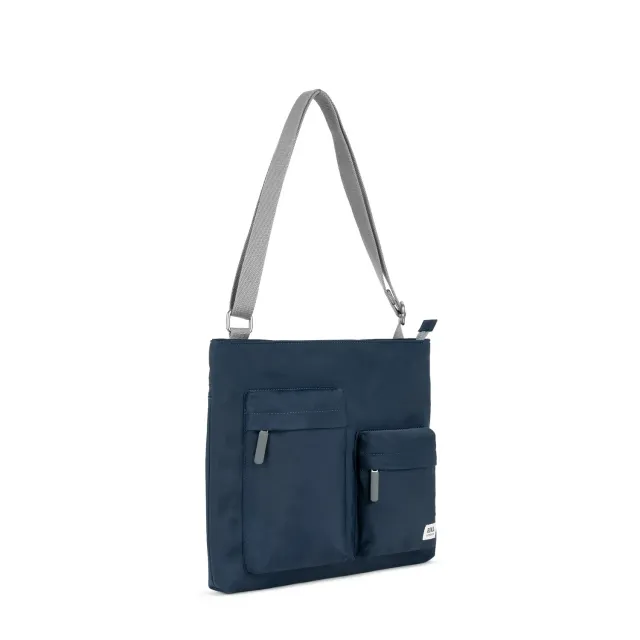 Roka London Moorgate Medium messenger midnight laptop 15" 3,2 l