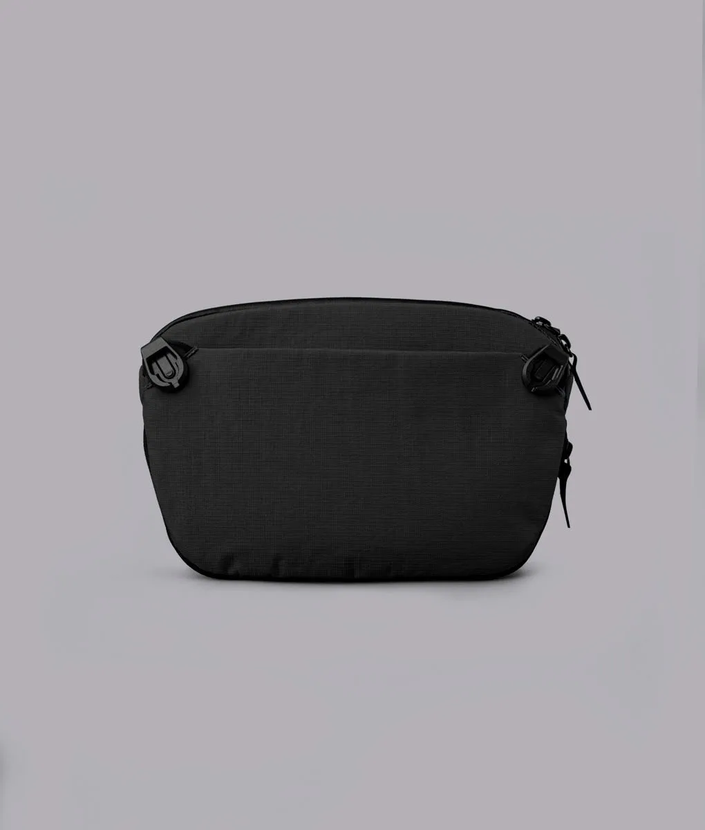 Alpaka Flight Sling Pro 2.5L slingtaske sort 2,5 liter