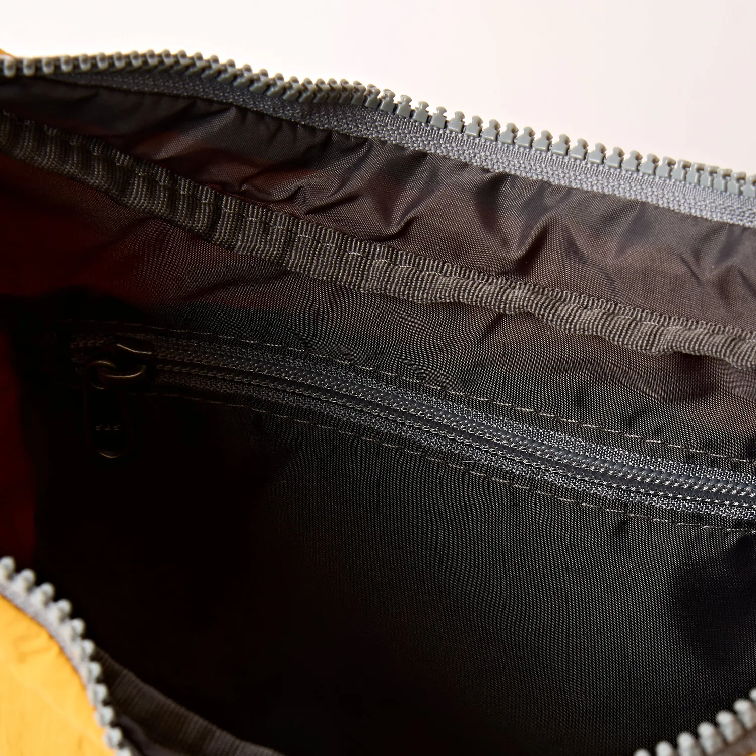 Roka Belsize håndtaske corn Small let quiltet