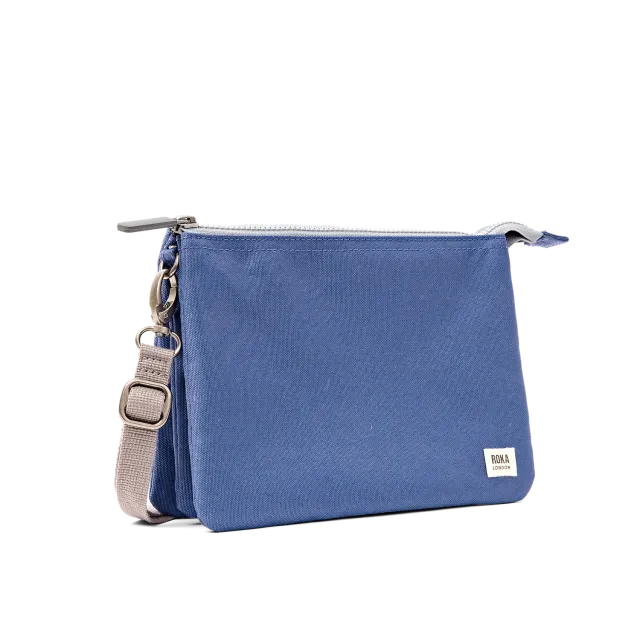 Roka London Carnaby XL crossbody taske oceana 0,5 liter