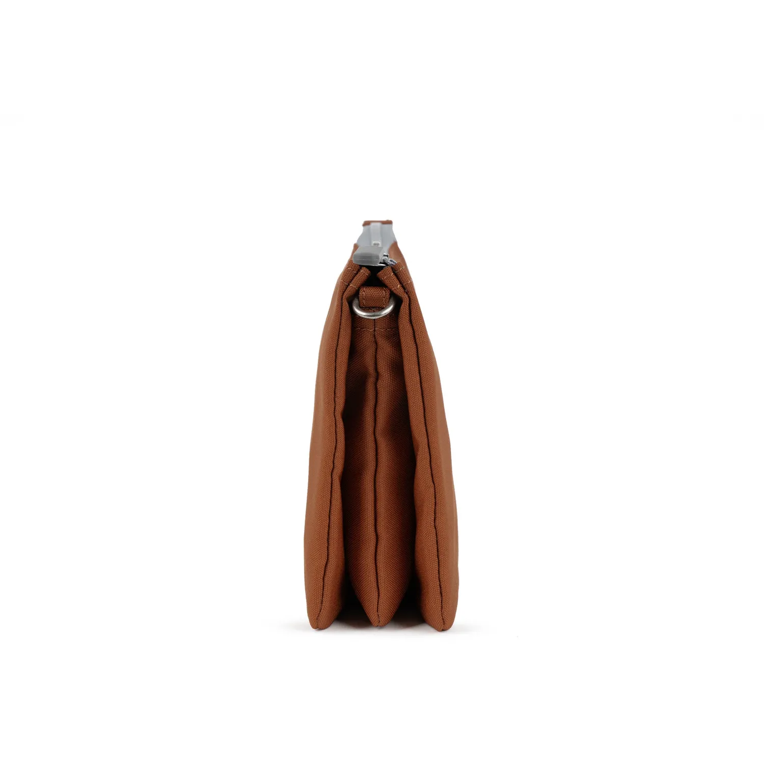 Roka London Carnaby crossbody XL Bran brun 0,5 liter