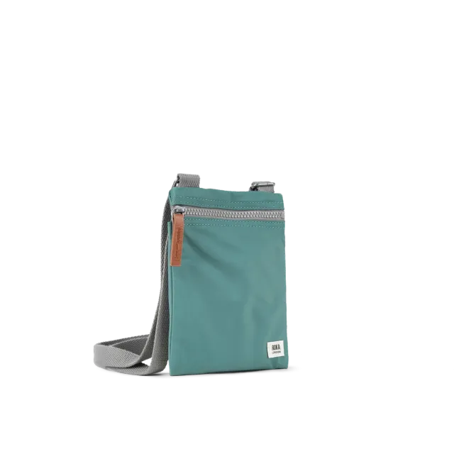 Roka London Chelsea mobilsling taske extra small sage nylon