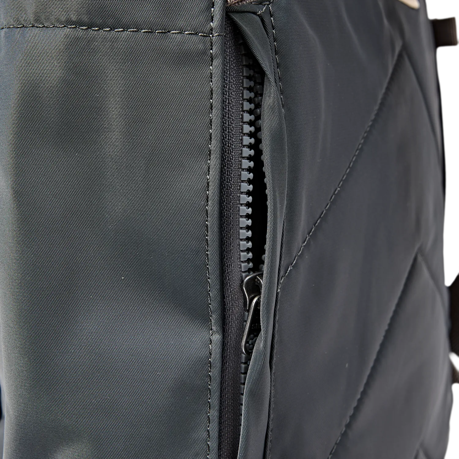 Roka London Bayswater rygsæk Beluga 14,6 liter