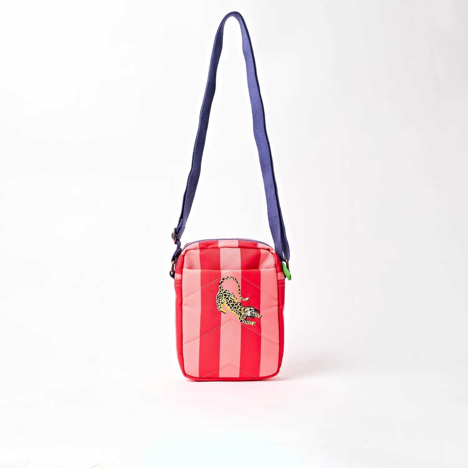 Roka London Bond Circus Print crossbody taske Small 1,5 liter