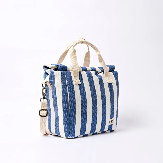 Roka London Hampstead madtaske Denim Stripe isoleret