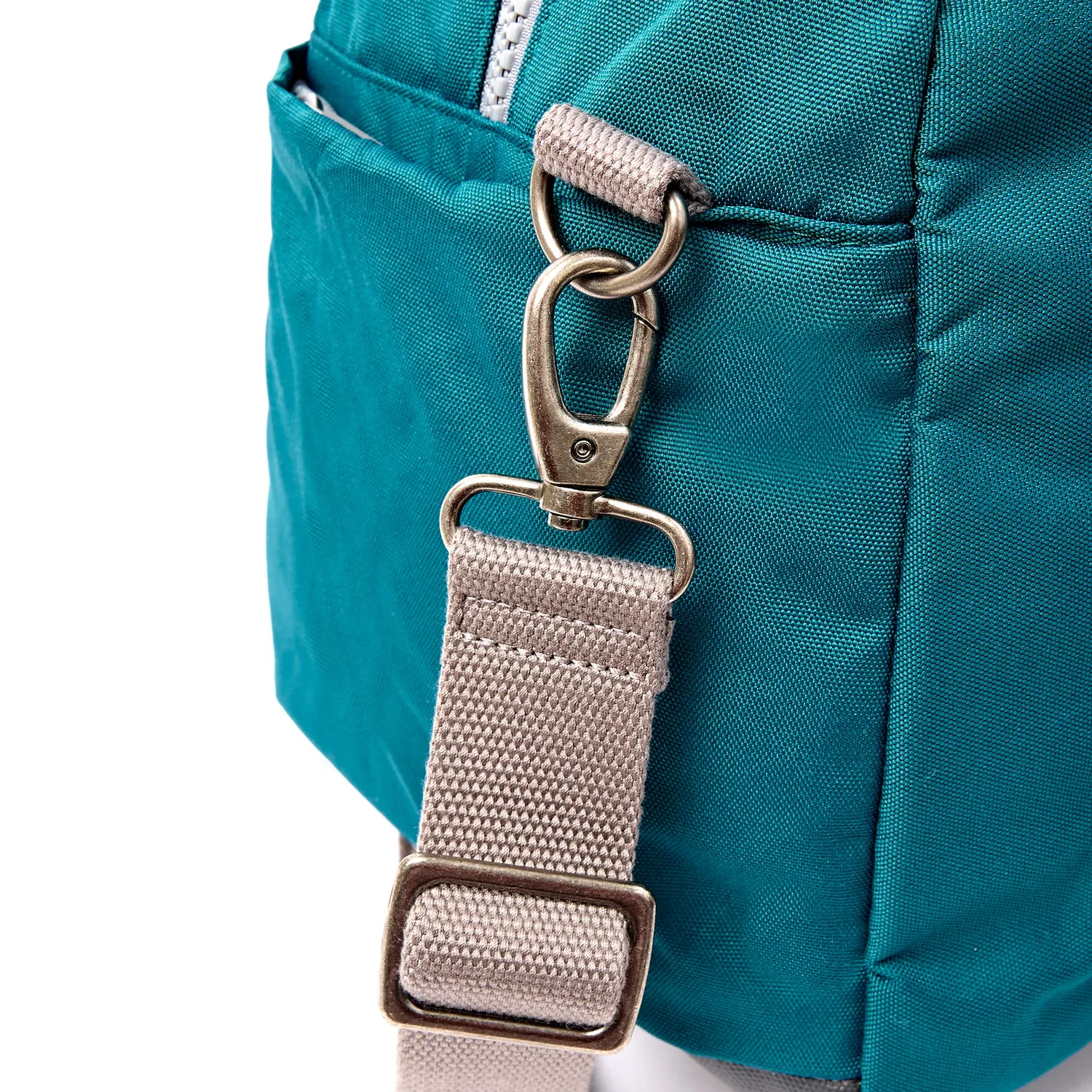 Roka London Gatwick duffeltaske deep teal carry-on vandtæt bund