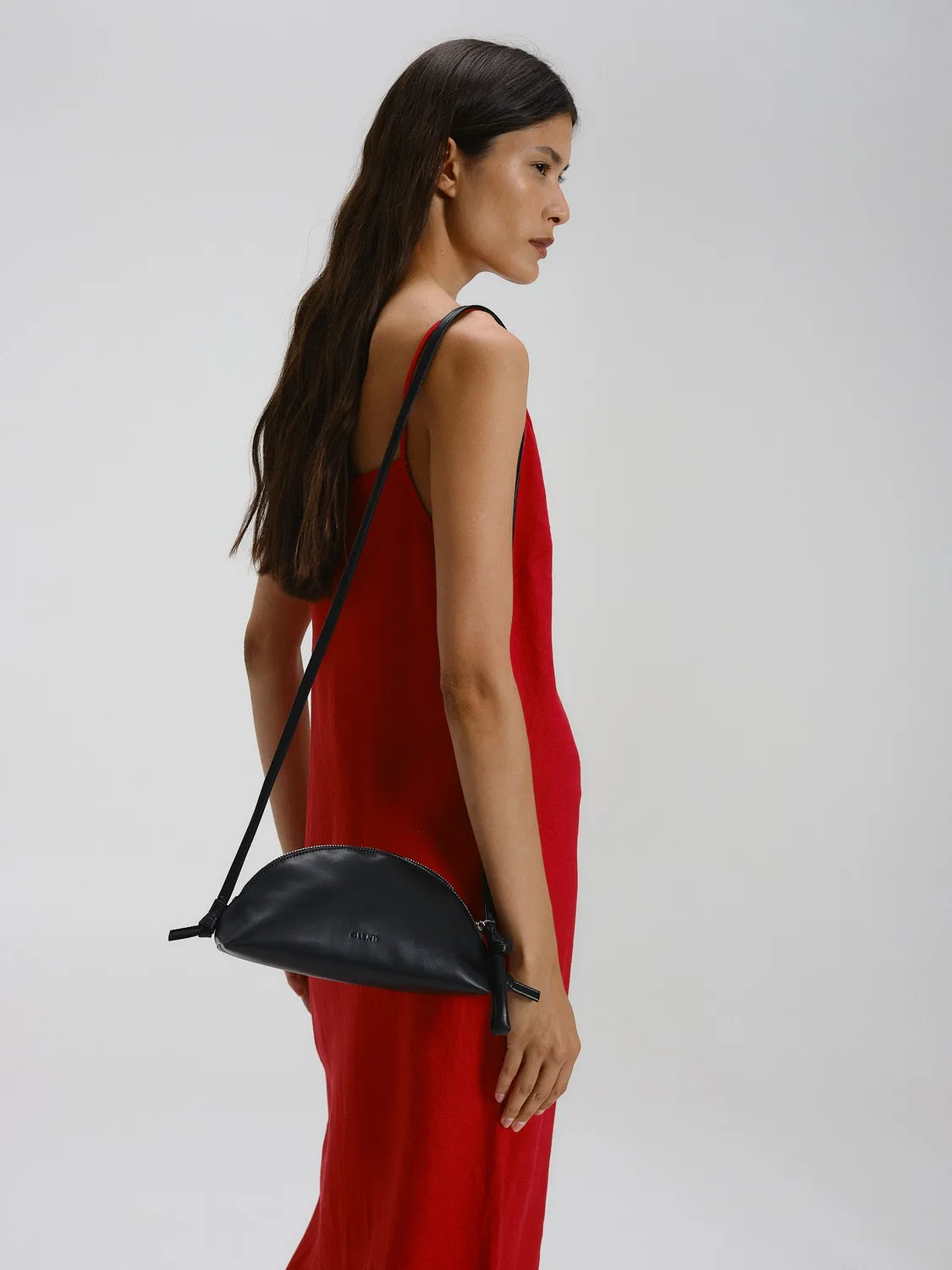 Ölend Eclipse clutch Sort vegansk læder