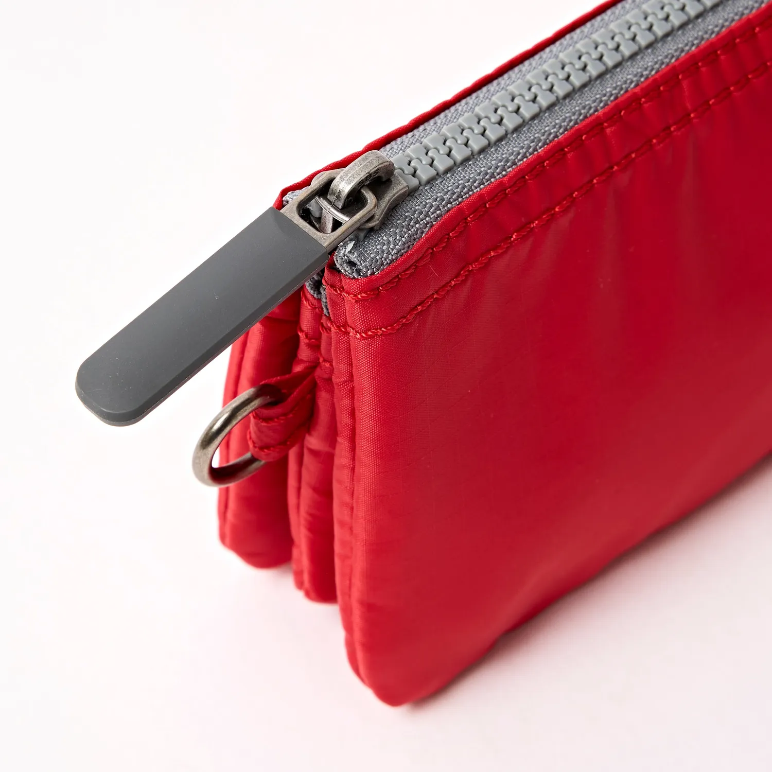 Roka London Carnaby Small pung Scarlet ripstop