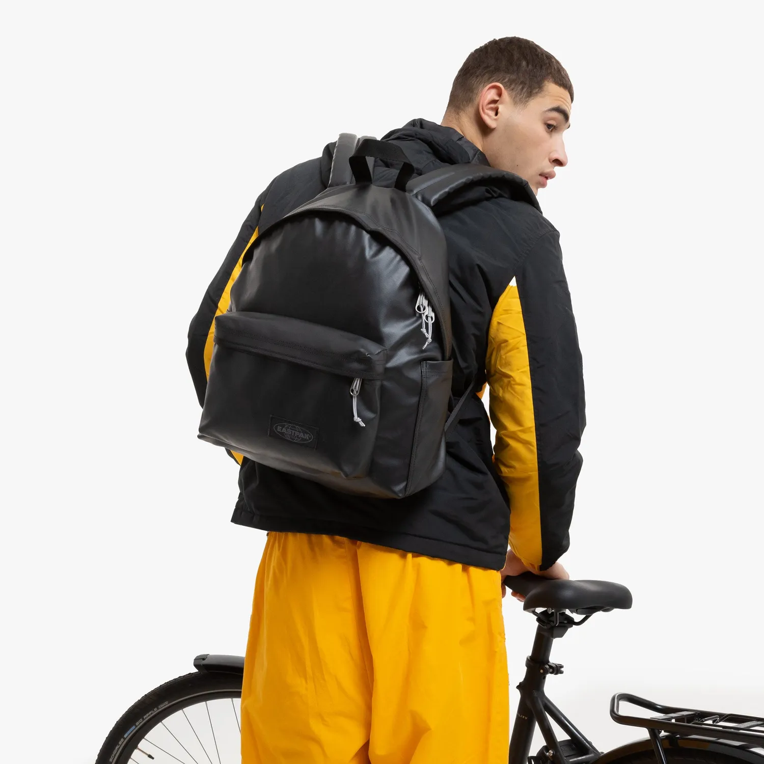 Eastpak Day Pak'r rygsæk Tarp Black vandafvisende
