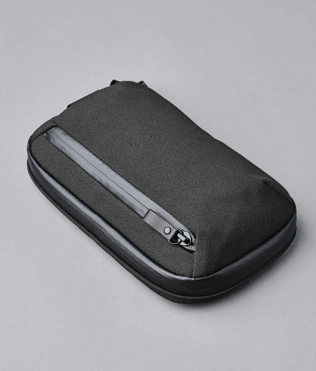Alpaka Elements Tech Case Mini organizer sort Axoflux