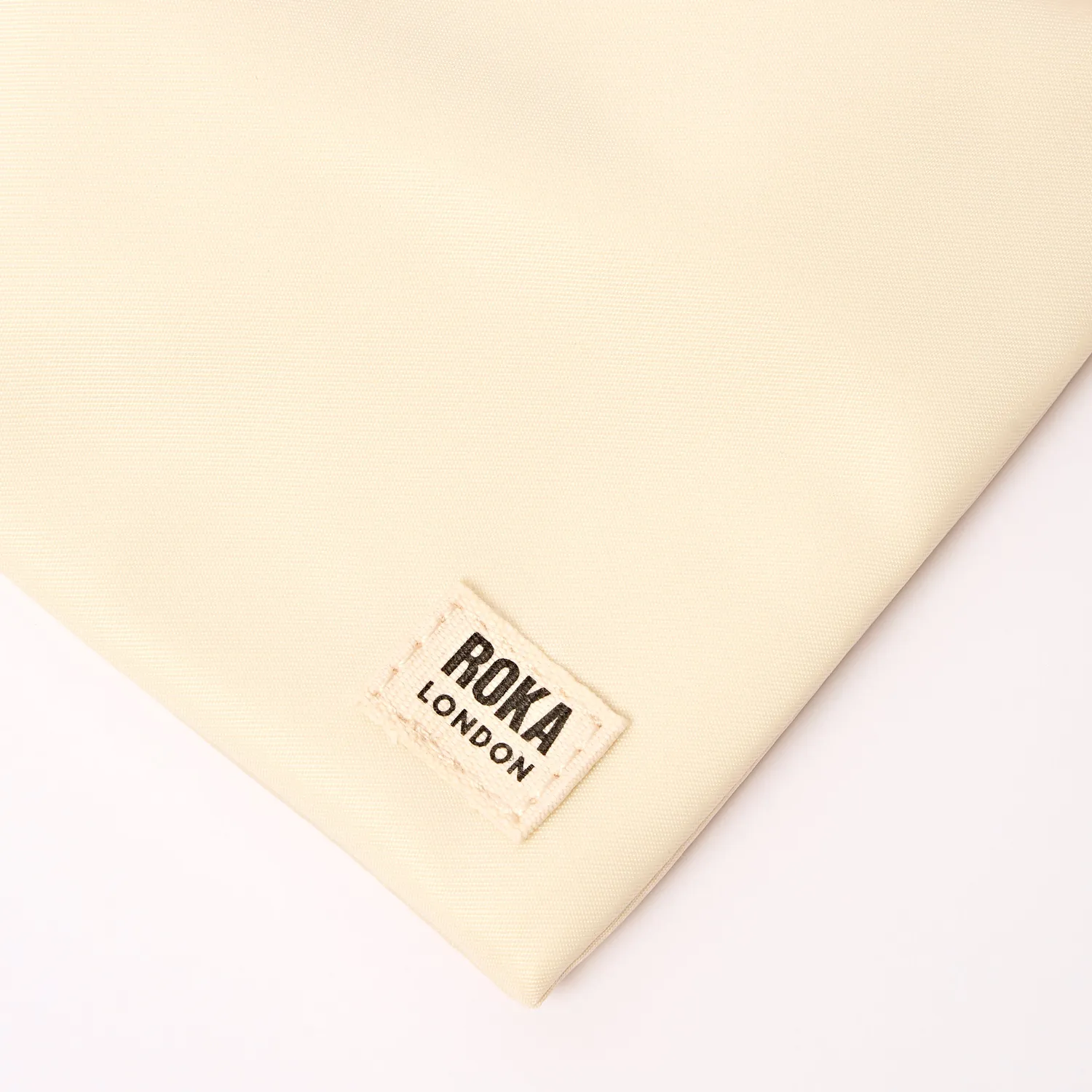 Roka London Chelsea Pocket crossbody taske wax paper stripe 0,3L