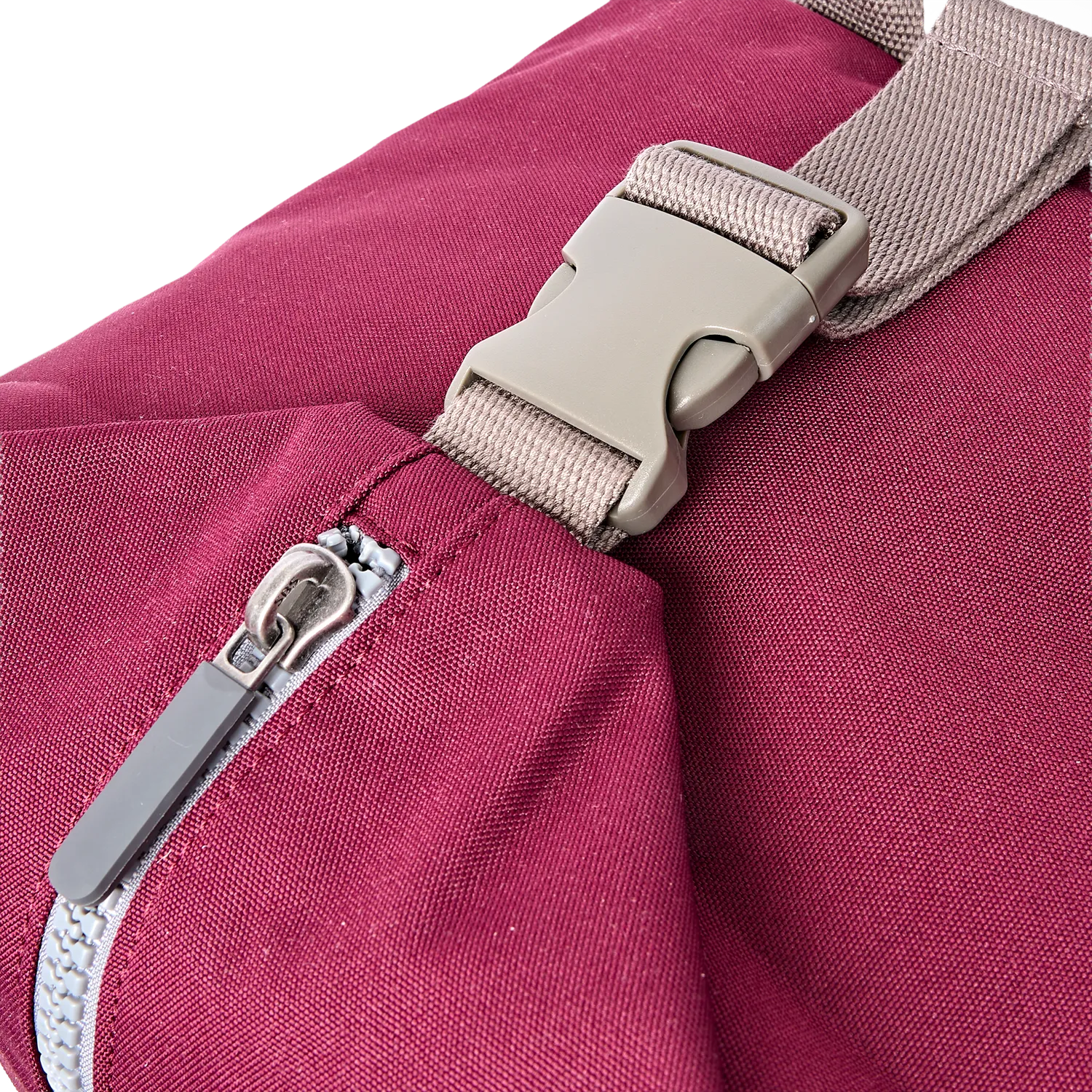 Roka London Heathrow duffel Large Cherry genbrugscanvas