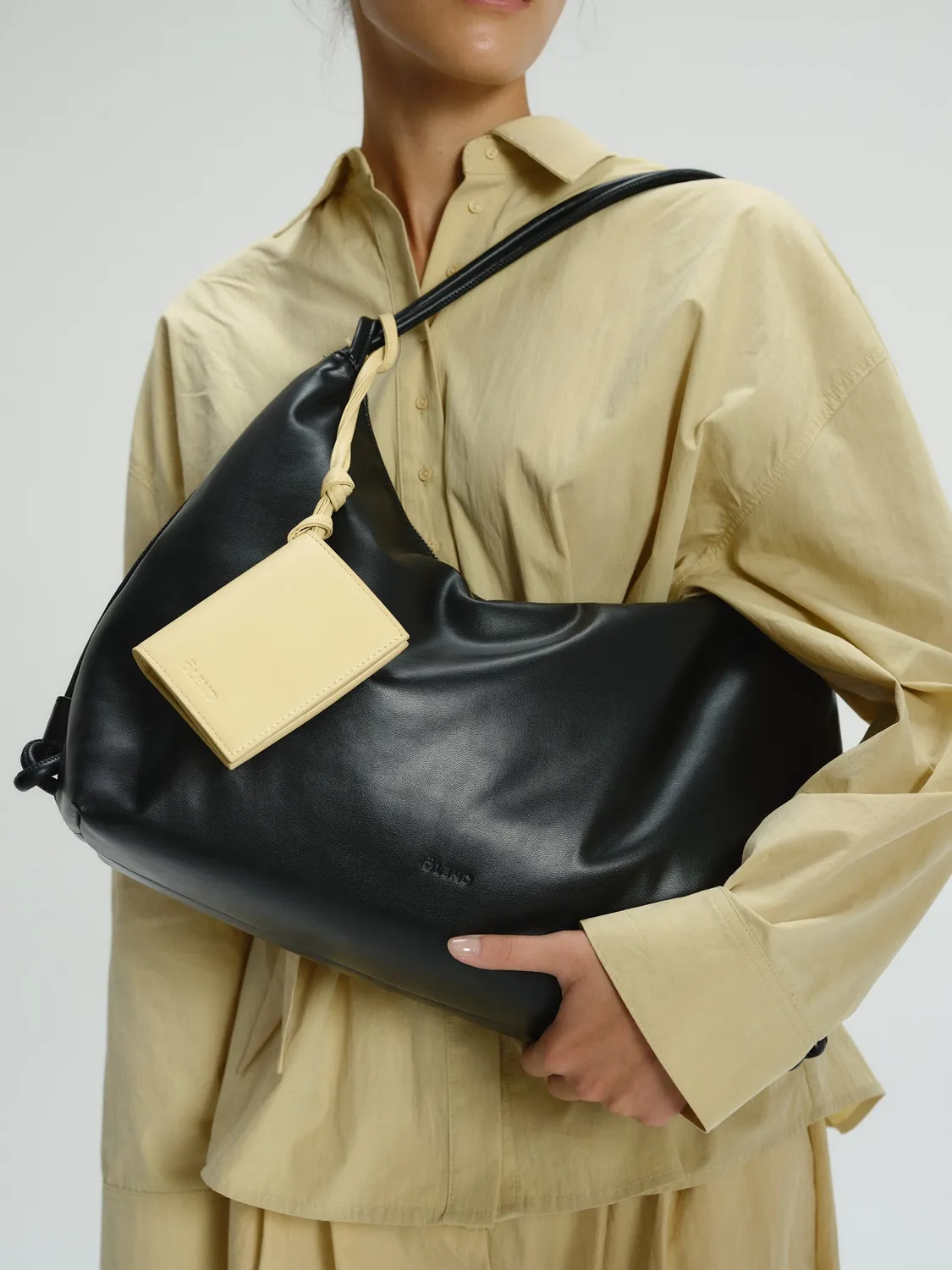 Ölend Hobo Elio Bag skuldertaske sort vandafvisende