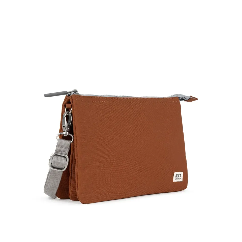 Roka London Carnaby crossbody XL Bran brun 0,5 liter