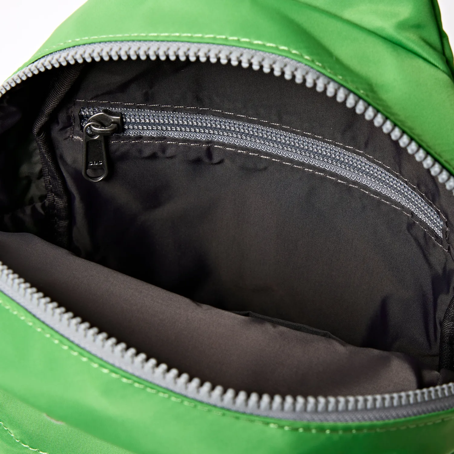 Roka London Willesden Large sling lime vandafvisende