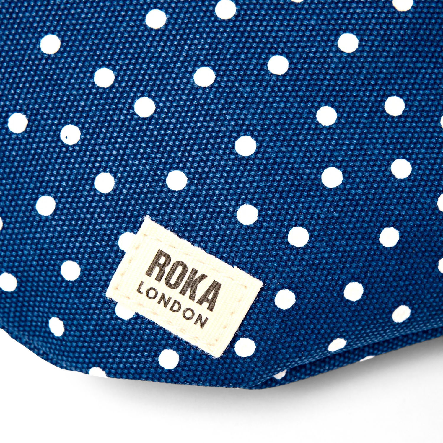 Roka London Mill Hill Small bæltetaske navy polka 3,7 liter