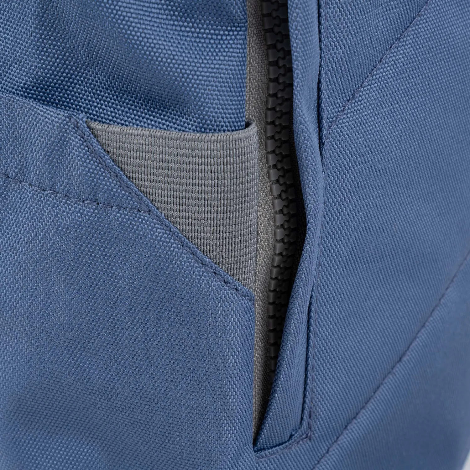 Roka London Finchley Rygsæk Burnt Blue laptoprum vandtæt