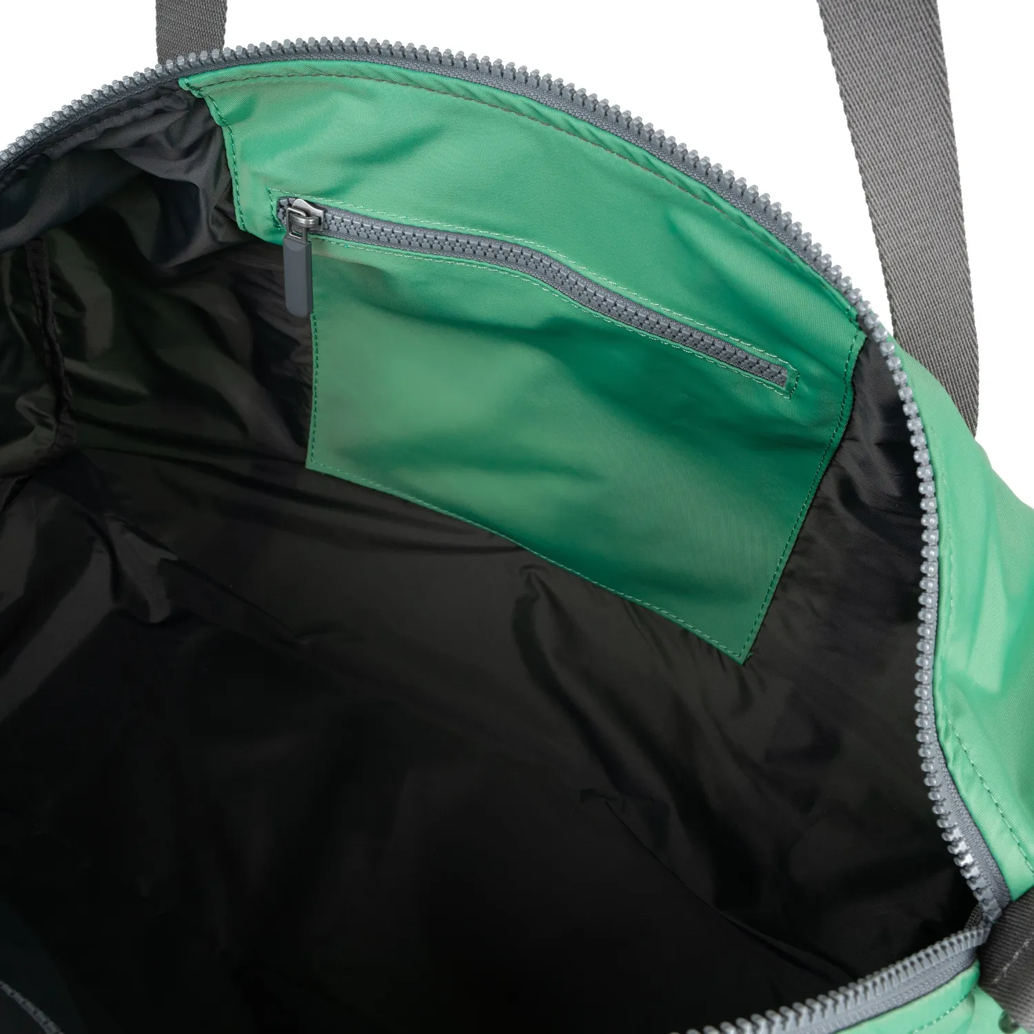 Roka London City duffel taske Matcha 25 liter