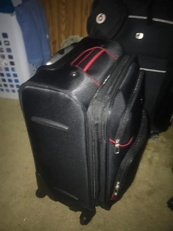 Swissgear 7317 Large checked spinner kuffert sort/rød