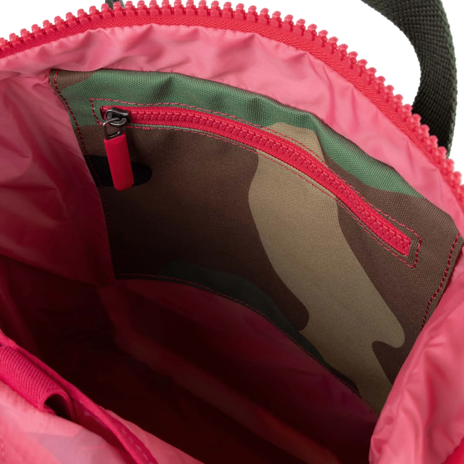 Roka London Canfield Roll Top rygsæk Vintage Camo vejrbestandig