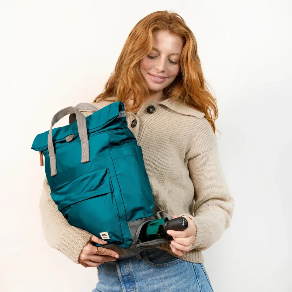 Roka London Bayswater rygsæk north sea paraplylomme 14,6 liter