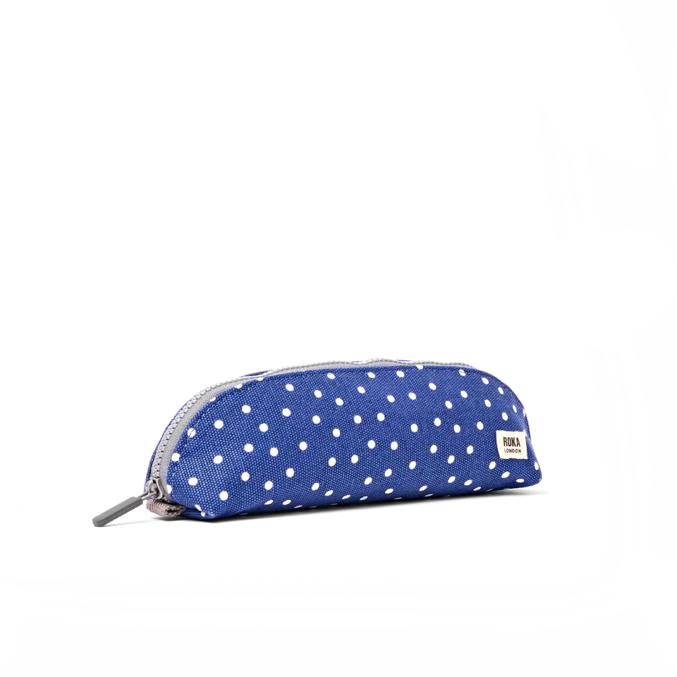 Roka London Tate Small pung Navy Polka bomuldslærred