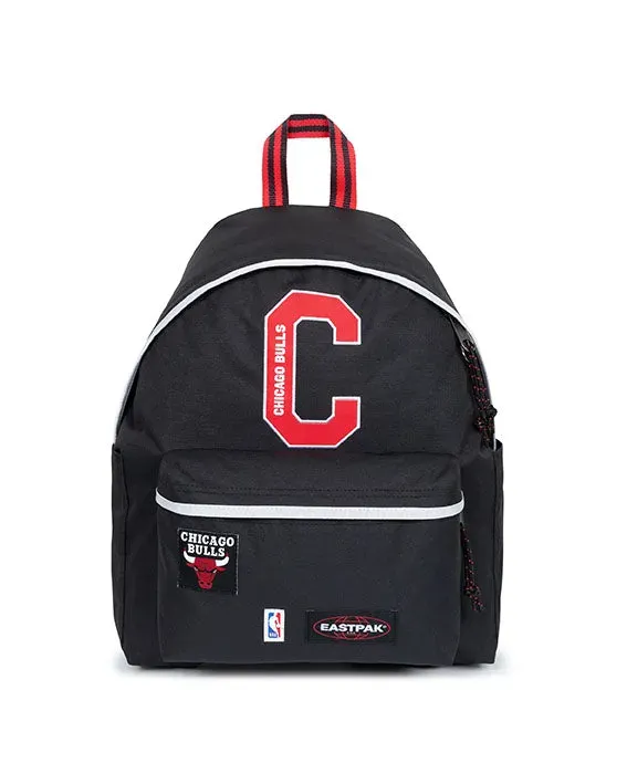 Eastpak Day Pak'r rygsæk Chicago Bulls med laptoprum